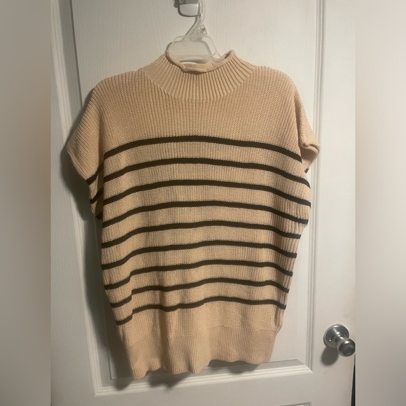 Tan & Black Striped Short Sleeve Ribbed Sweater Knit Top, High Collar - Picture 13 of 13